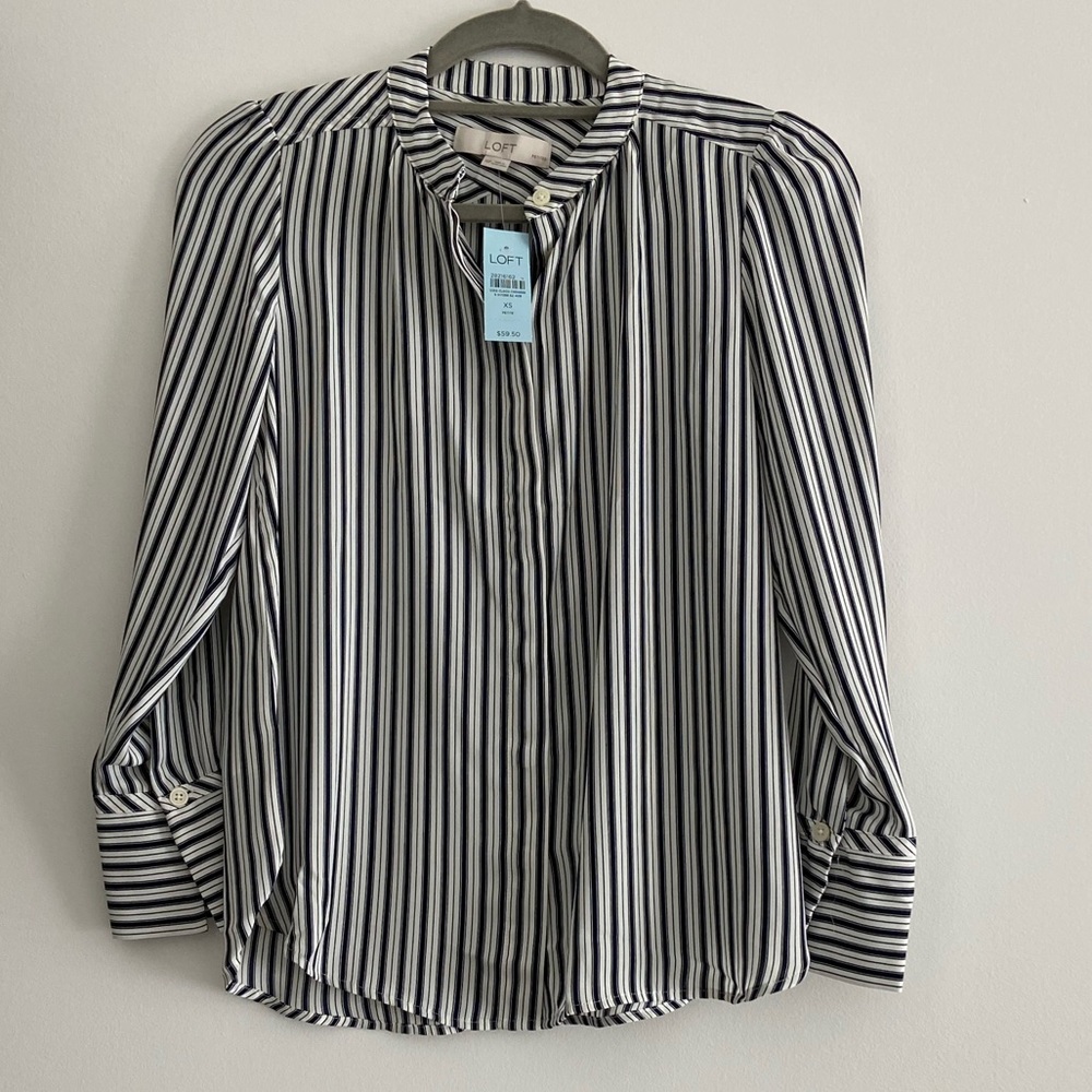 NWT Petite LOFT stripe button blouse